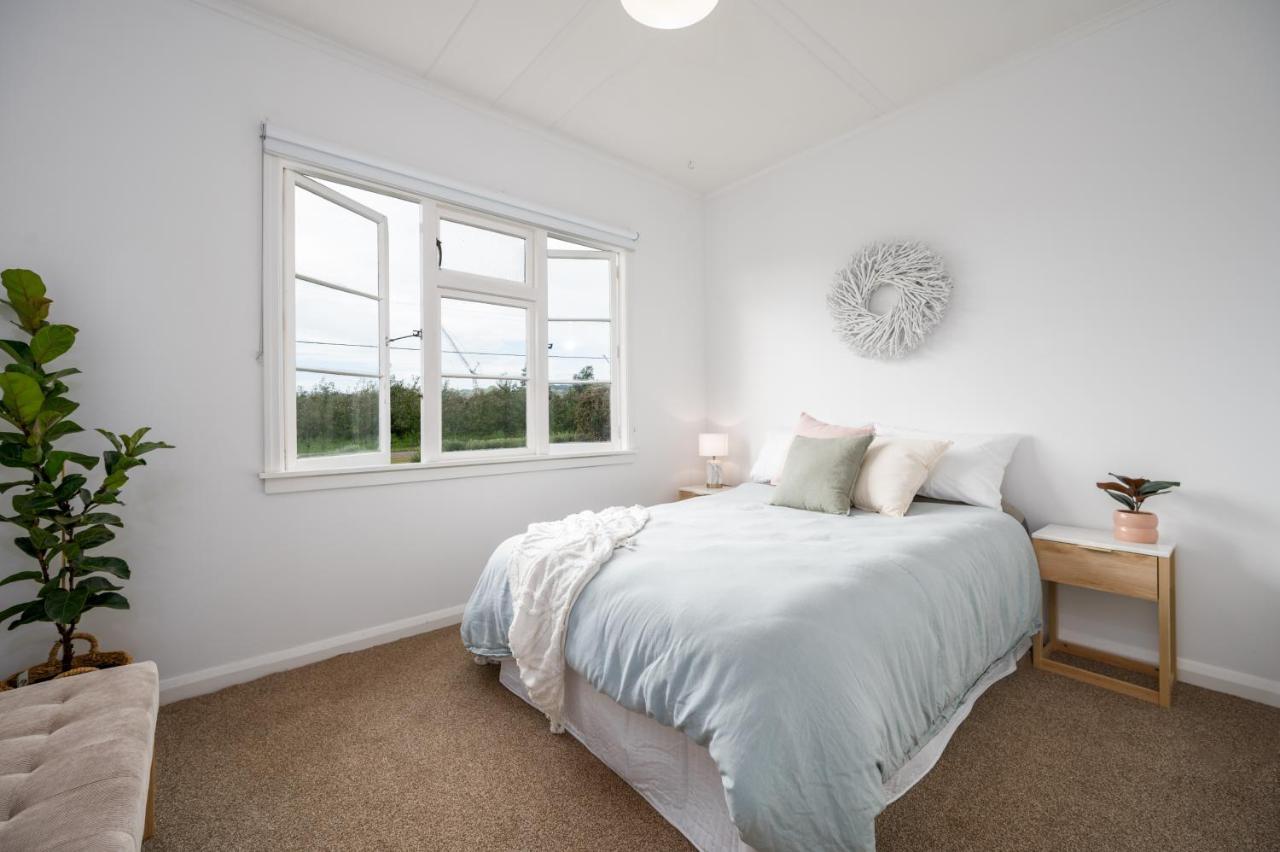 The Pink House Villa Havelock North Exterior photo